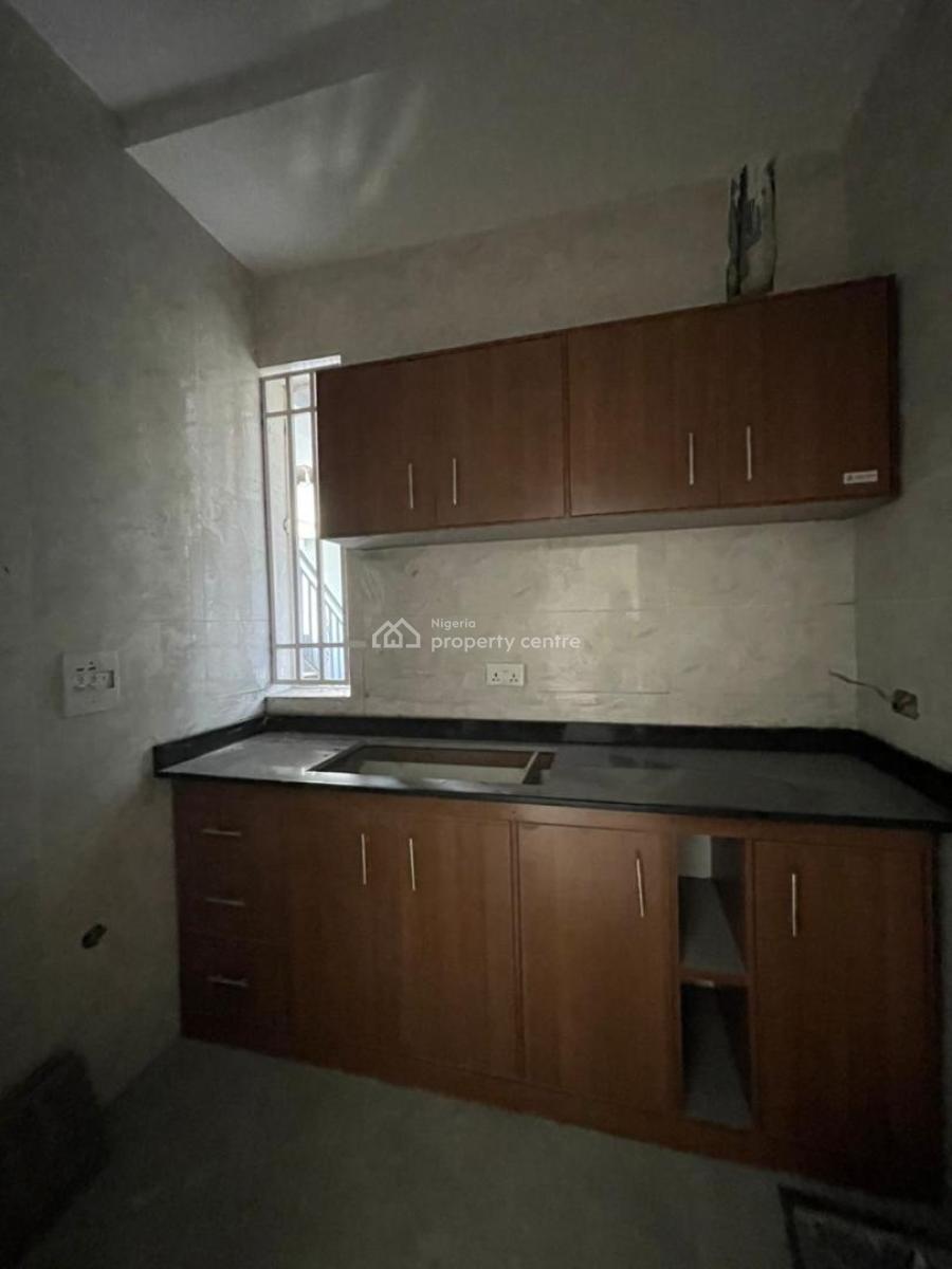 2 Bedroom Apartment, Berra Estate, Chevron, Lekki, Lekki, Lagos, Flat / Apartment for Rent