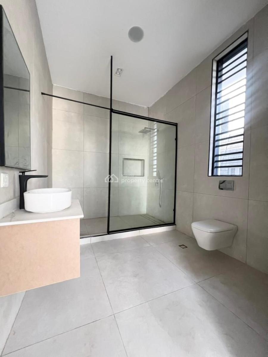 5bedrooms Fully-detached Duplex with Bq ., Lekki Phase 1, Lekki, Lagos, Detached Duplex for Sale