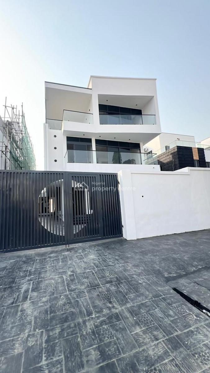 5bedrooms Fully-detached Duplex with Bq ., Lekki Phase 1, Lekki, Lagos, Detached Duplex for Sale