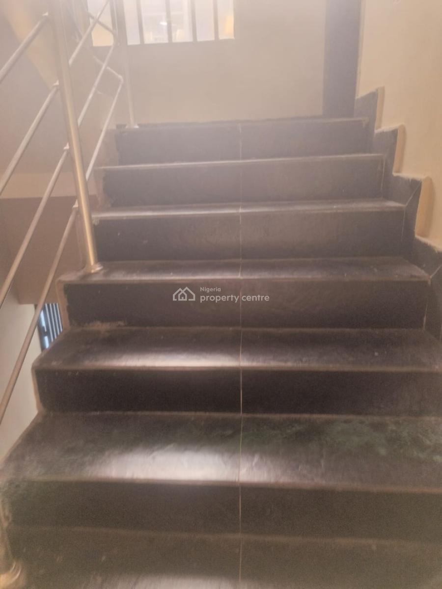 3 Bedroom Apartment with Excellent Facilities, Off Orchid Road, Lekki, Lagos, Flat / Apartment for Rent