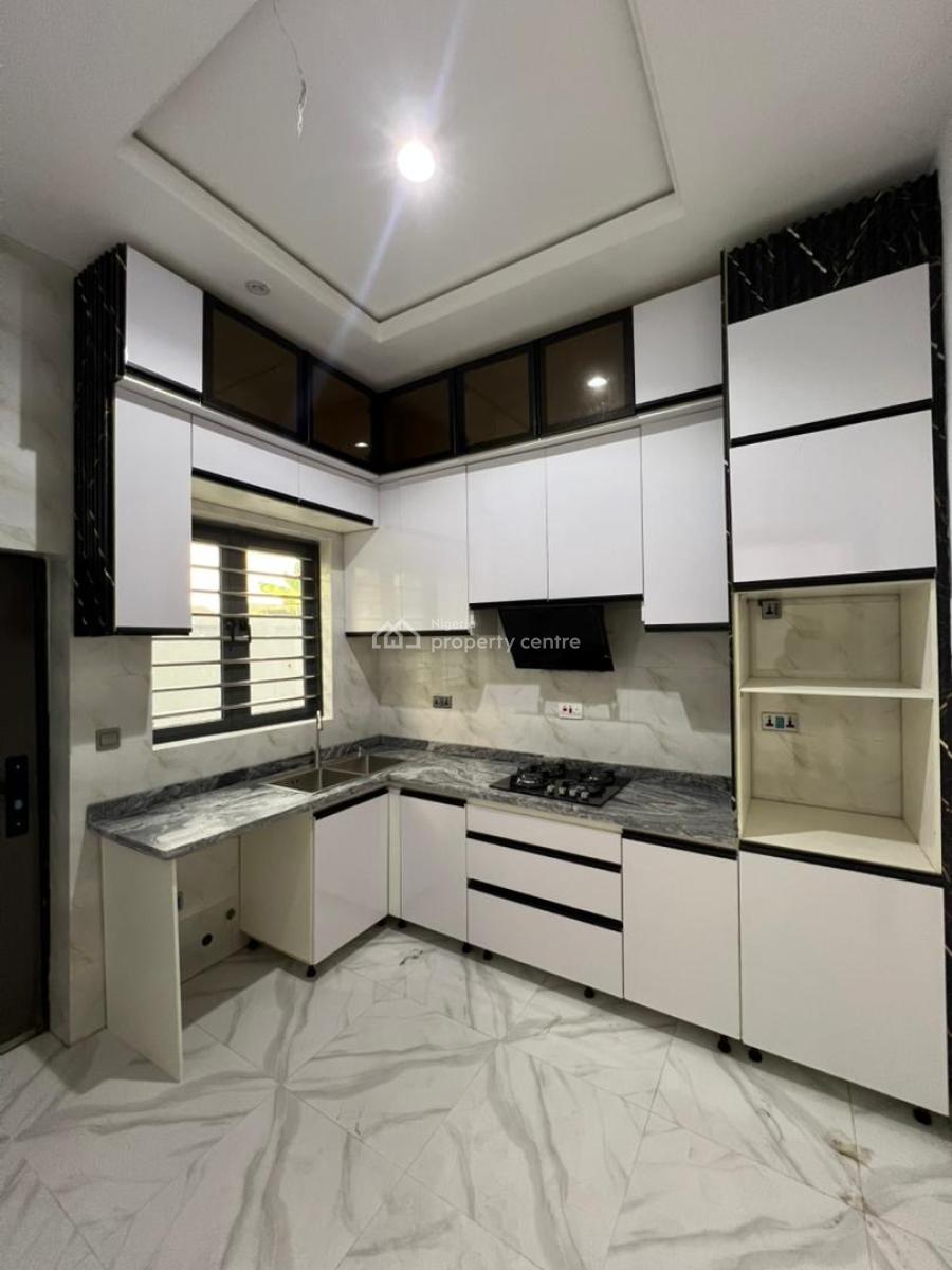 2 Bedroom Apartment, Lekki Scheme 2, Ogombo, Ajah, Lagos, Flat / Apartment for Rent