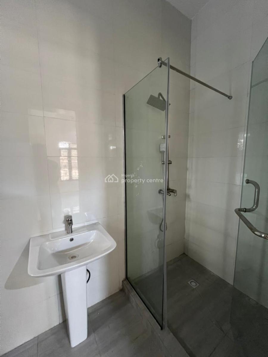 2 Bedroom Apartment, Lekki Scheme 2, Ogombo, Ajah, Lagos, Flat / Apartment for Rent