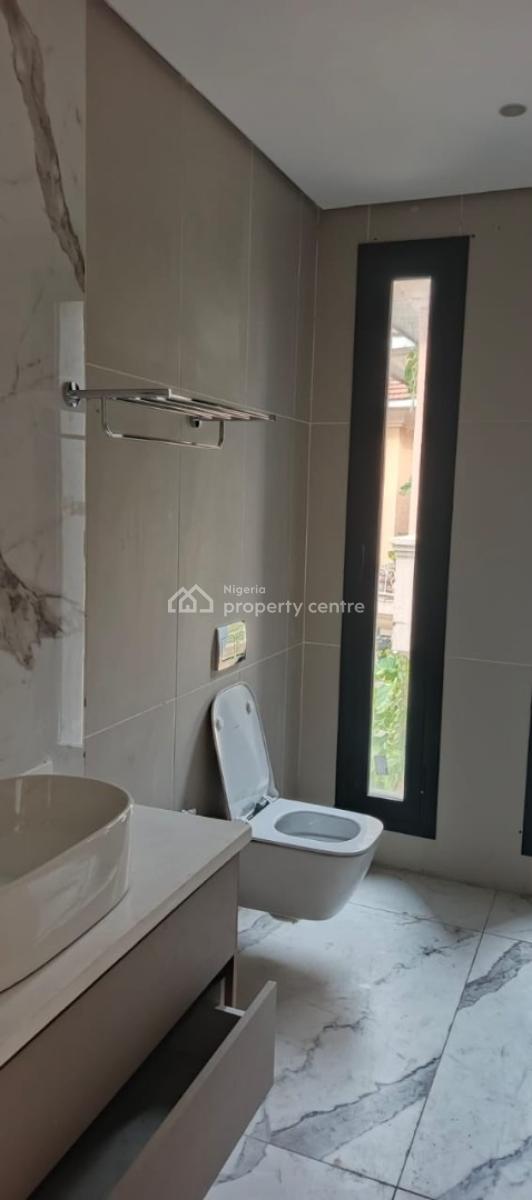 4brm Apartment with a Bq, Bourdilon Ikoyi, Ikoyi, Lagos, Flat / Apartment for Rent