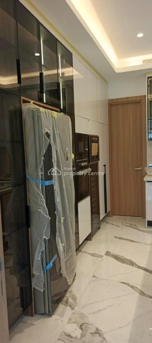 4brm Apartment with a Bq, Bourdilon Ikoyi, Ikoyi, Lagos, Flat / Apartment for Rent