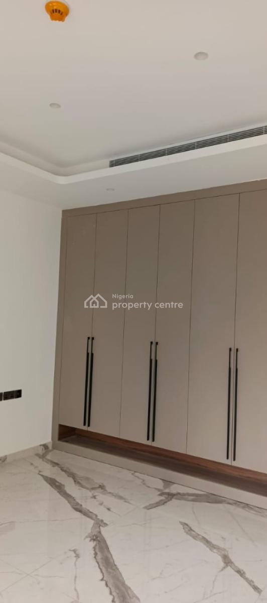 4brm Apartment with a Bq, Bourdilon Ikoyi, Ikoyi, Lagos, Flat / Apartment for Rent