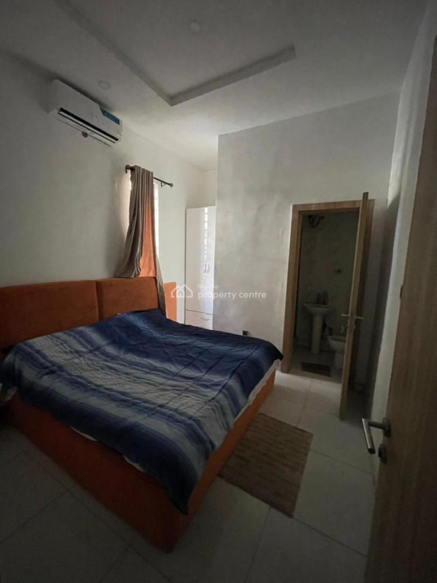 Distress 4 Bedroom Fully Detached Duplex with Pool, Ikota Gra, Lekki, Lagos, Detached Duplex for Sale