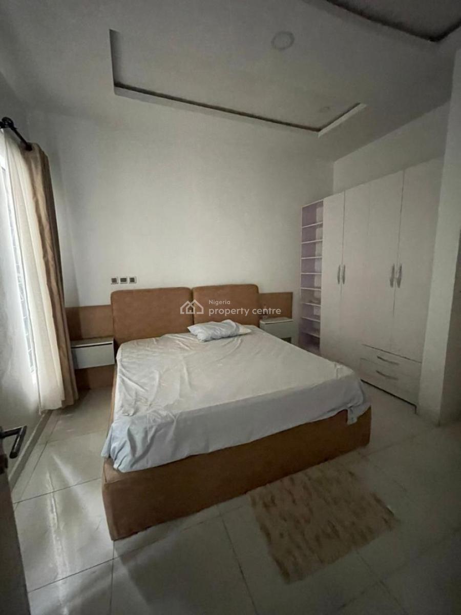 Distress 4 Bedroom Fully Detached Duplex with Pool, Ikota Gra, Lekki, Lagos, Detached Duplex for Sale