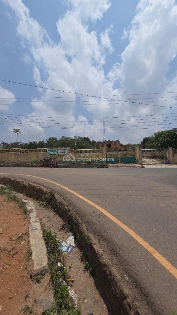 Prime Commercial Parcel of Land, Beside St. Louis Grammar School, Off Veterinary Junction, Mokola, Ibadan, Oyo, Commercial Land for Sale