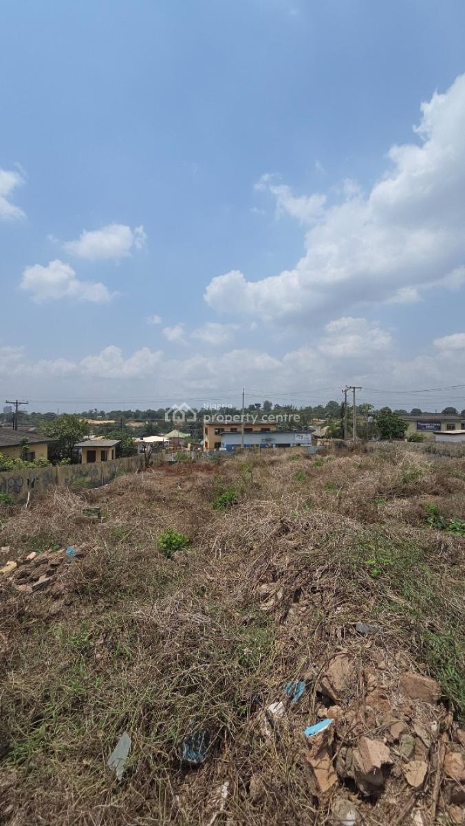 Prime Commercial Parcel of Land, Beside St. Louis Grammar School, Off Veterinary Junction, Mokola, Ibadan, Oyo, Commercial Land for Sale