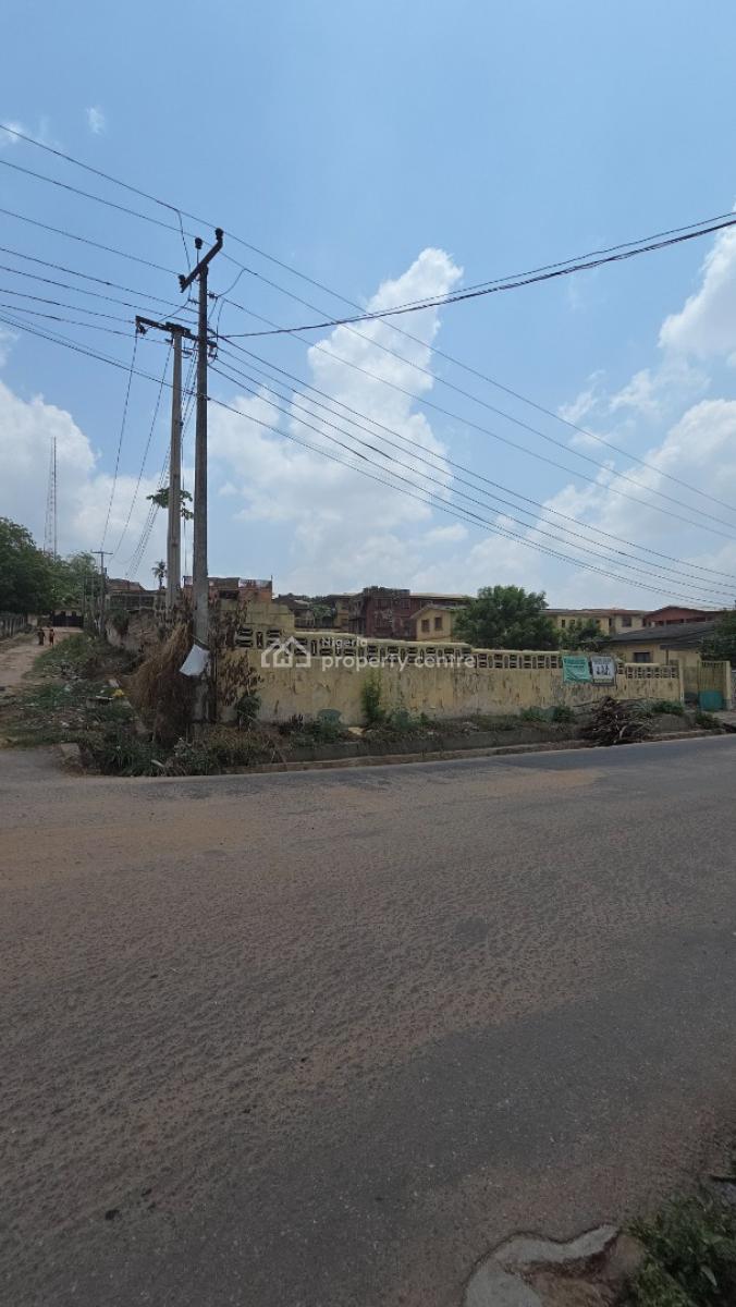 Prime Commercial Parcel of Land, Beside St. Louis Grammar School, Off Veterinary Junction, Mokola, Ibadan, Oyo, Commercial Land for Sale