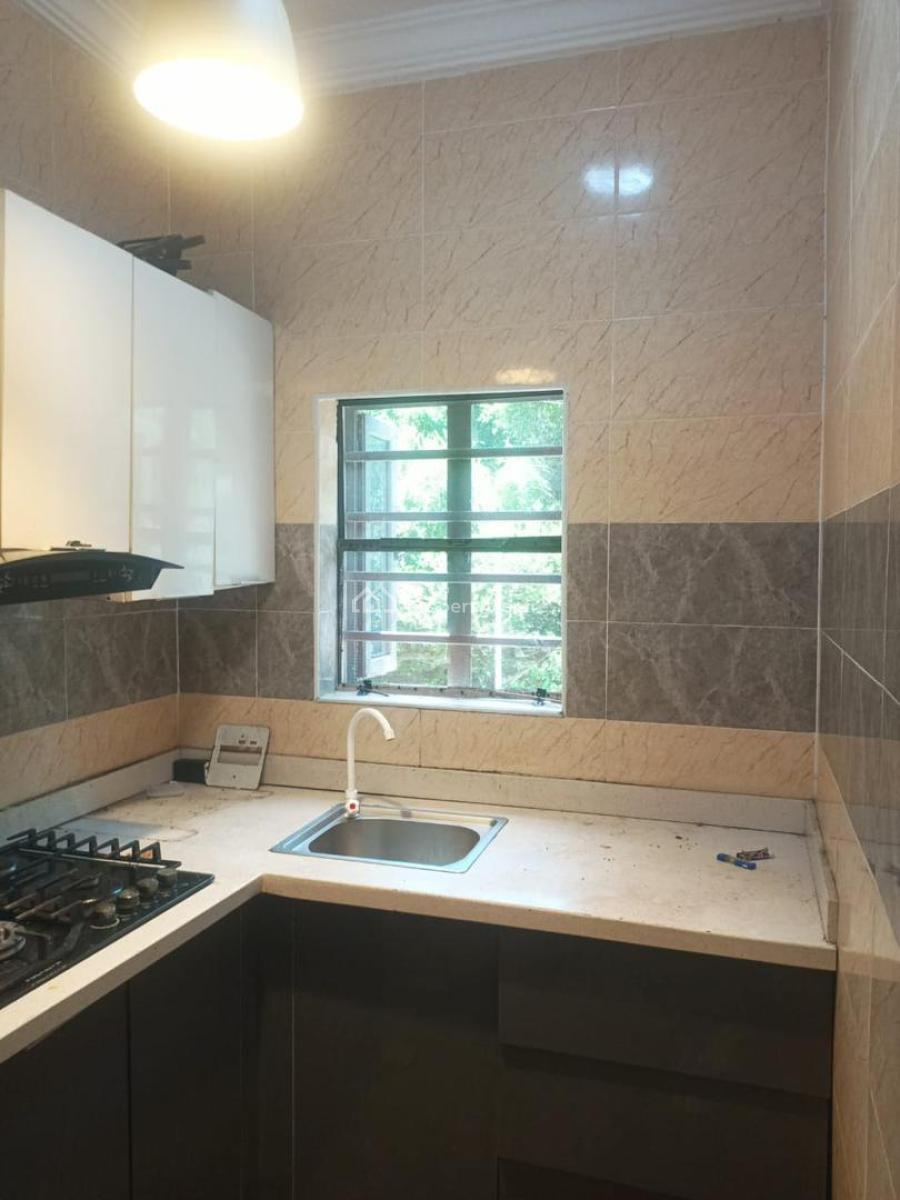 Fully Service 1 Bedroom Apartment with Swimming Pool, Gym & (2) Acs, 2nd Till Gate, Lekki, Lagos, Flat / Apartment for Rent