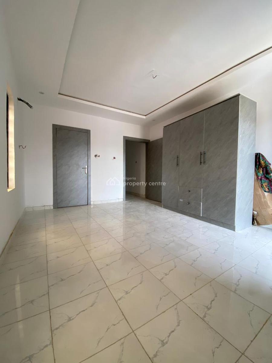 Exclusive 3 Bedroom Semi Detached Duplex + Bq in a Gated Neighbourhood, Kosofe, Olowora, Magodo, Lagos, Semi-detached Duplex for Sale