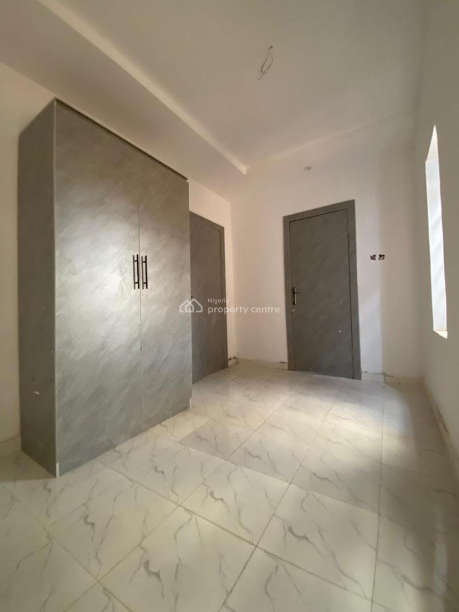 Exclusive 3 Bedroom Semi Detached Duplex + Bq in a Gated Neighbourhood, Kosofe, Olowora, Magodo, Lagos, Semi-detached Duplex for Sale