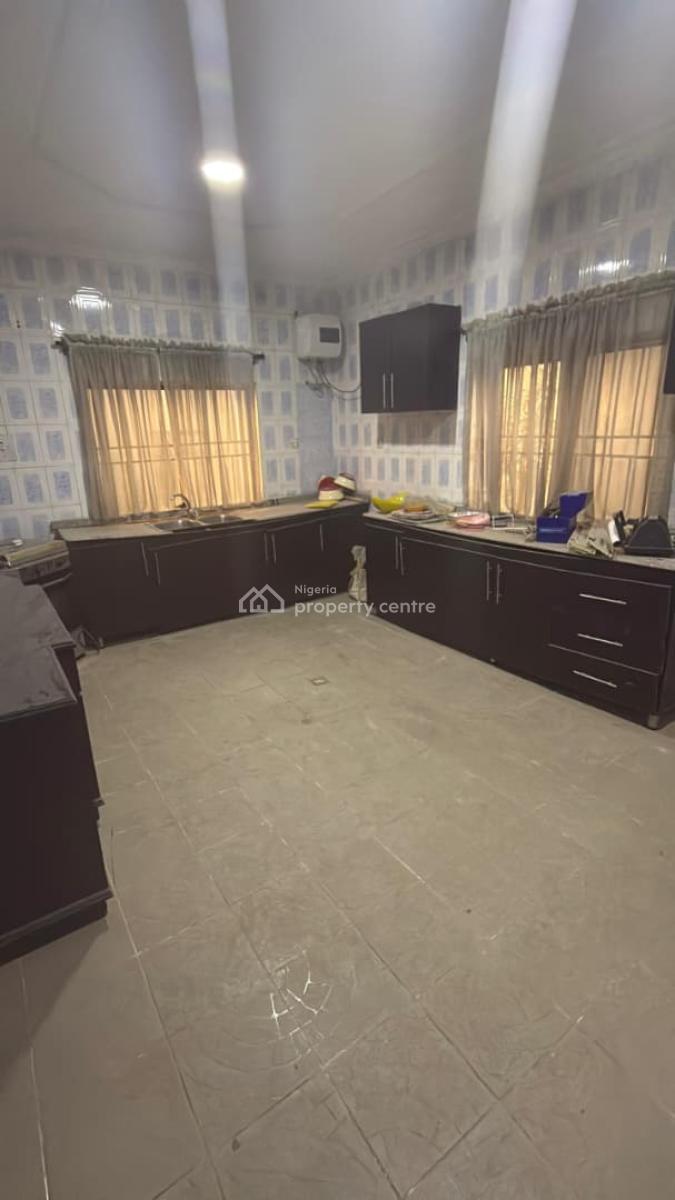 Nice 6 Bedroom Detached Duplex,2rooms Bq , Office/ Residential Use, Secured and Strategic Location, Wuse 2, Abuja, Detached Duplex for Rent