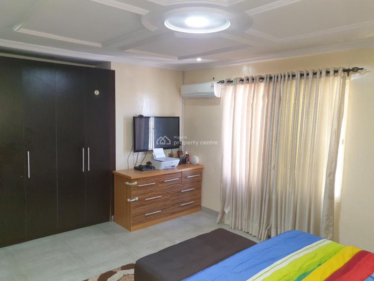 Three (3) Bedroom Apartment, Fully Serviced, Horizon 2 Estate Along Meadow Hall Way, Ikate, Lekki, Lagos, Flat / Apartment for Sale