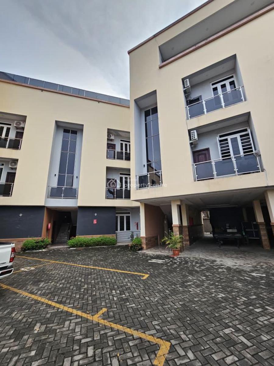 Deluxe 3 Bedroom Apartment with a Rooftop Pool in a Serene Estate, Adeniyi Jones, Ikeja, Lagos, Flat / Apartment for Sale