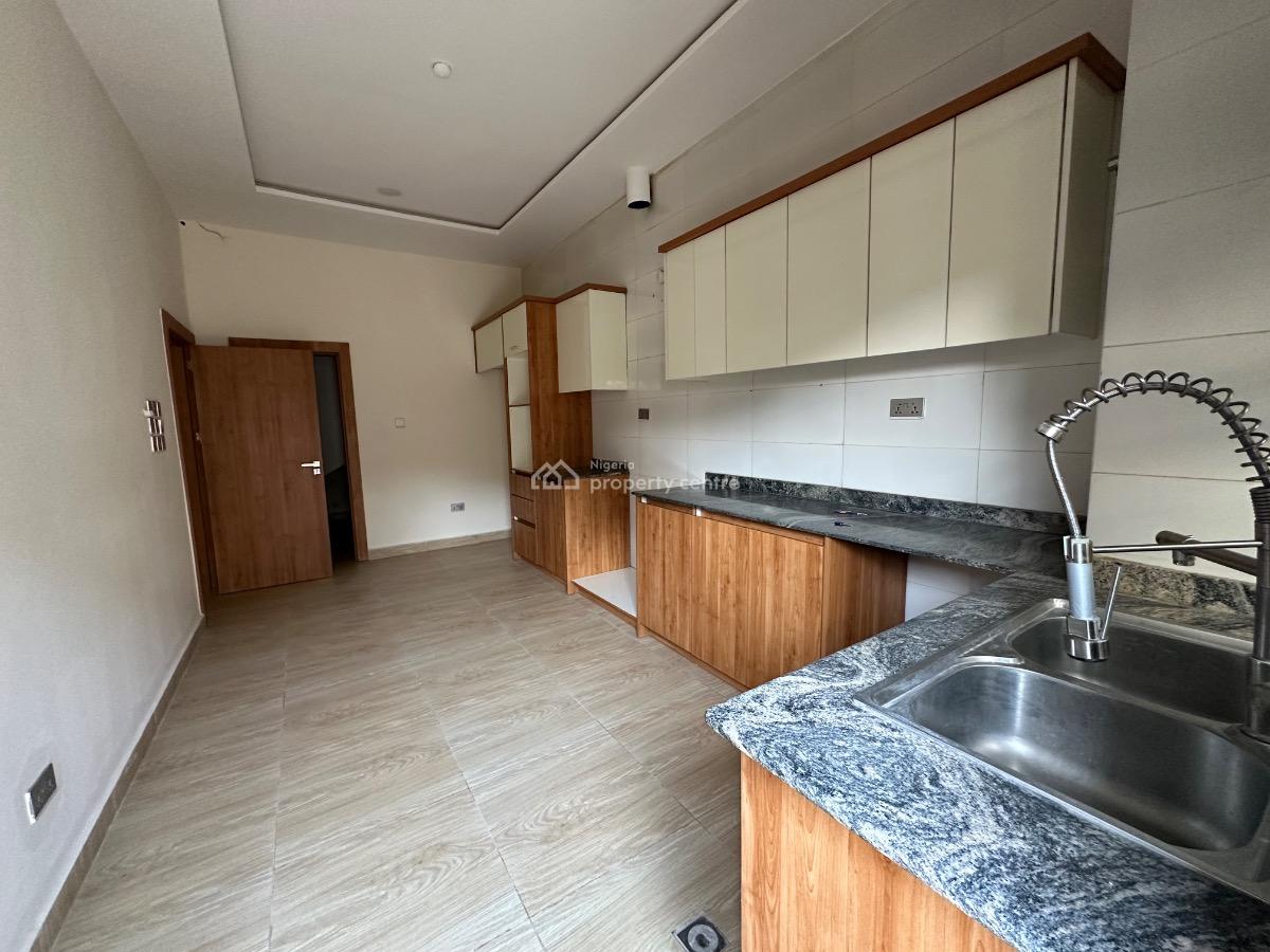 4 Bedroom Terrace Duplex with Bq, Serene Environment, Guzape District, Abuja, Terraced Duplex for Sale