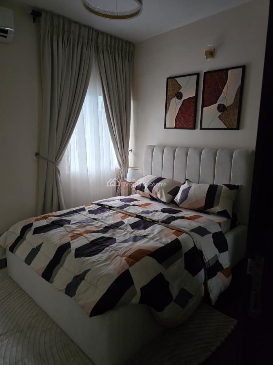 Fully Furnished and Serviced 3 Bedroom Flat with 3 Toilets, Ikeja Gra, Ikeja, Lagos, Flat / Apartment for Rent