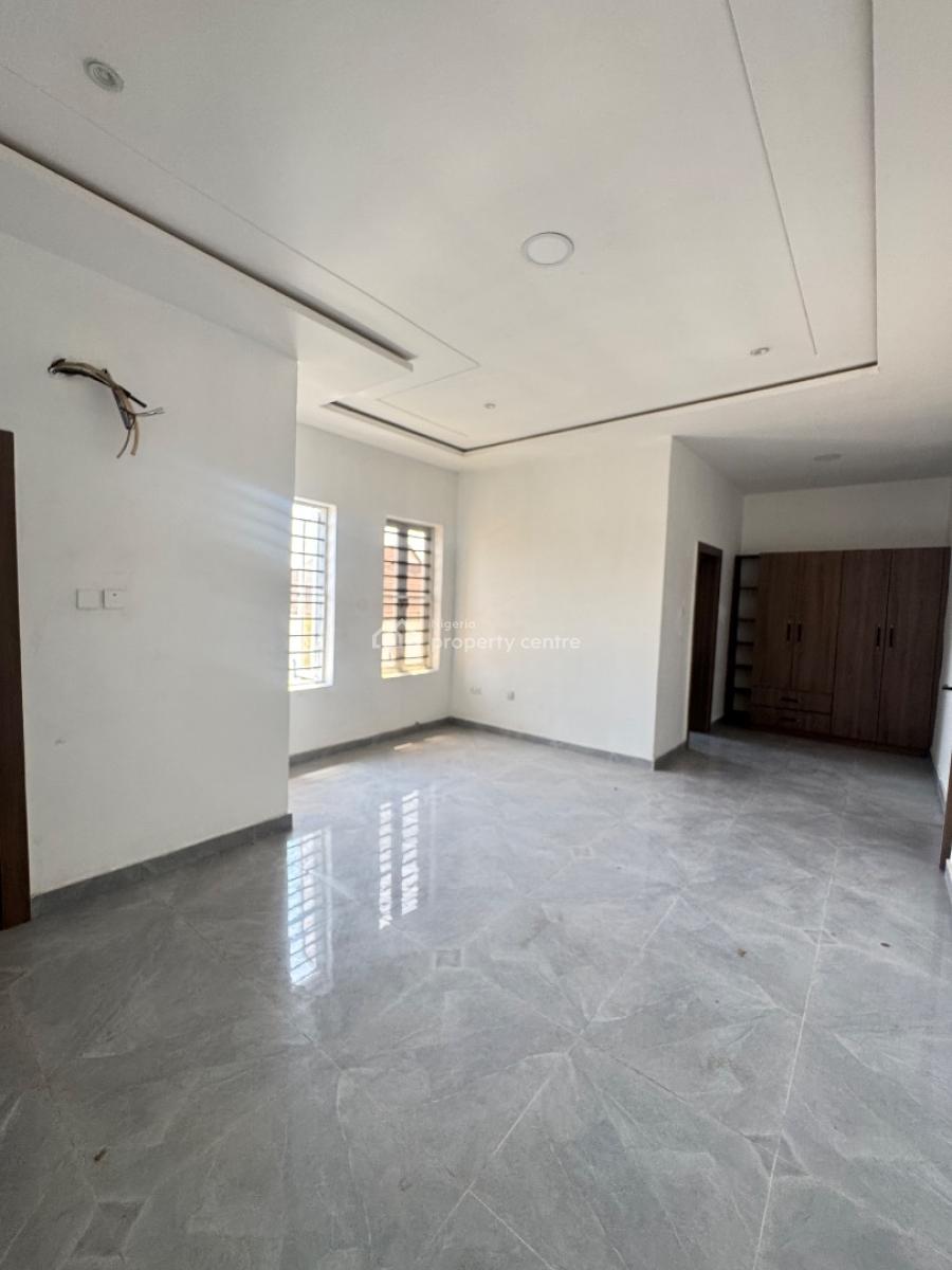 Beautiful 4bedroom Terrace with Bq, Lekki Phase 1, Lekki, Lagos, Terraced Duplex for Rent