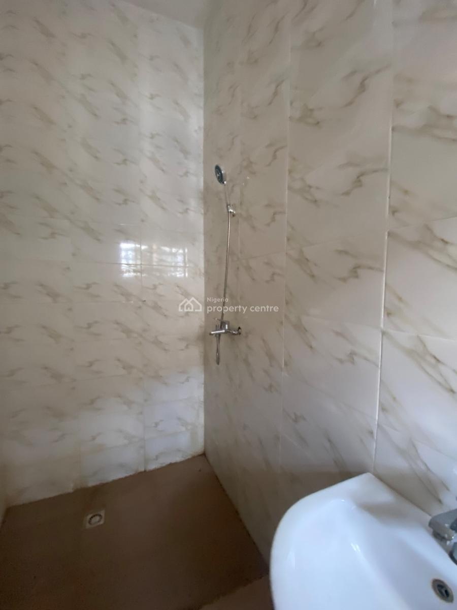 Spacious 2 Bedroom Apartment Upstairs, in a Secured Estate in Sangotedo Ajah., Sangotedo, Ajah, Lagos, Flat / Apartment for Rent