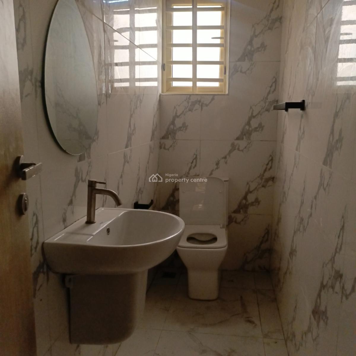 2 Bedroom Flat, Lekki Scheme 2 Adesanya Ajah Lagos, Ajah, Lagos, Flat / Apartment for Rent