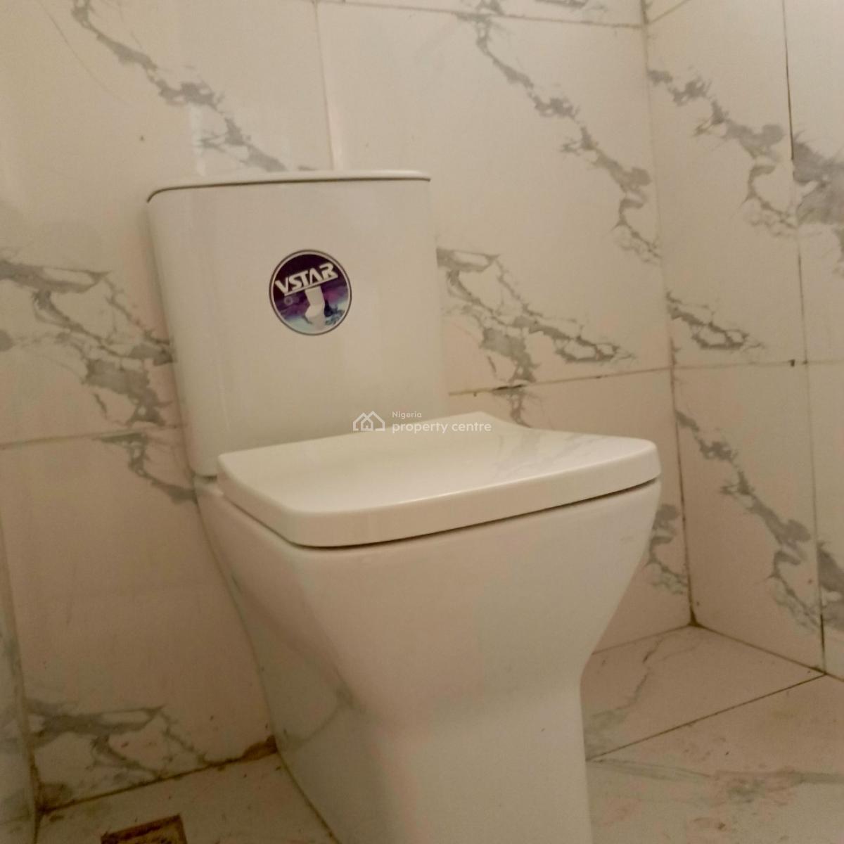 2 Bedroom Flat, Lekki Scheme 2 Adesanya Ajah Lagos, Ajah, Lagos, Flat / Apartment for Rent