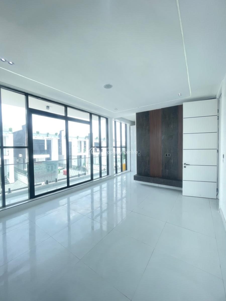 Its Modern Built  Contemporary 6 Bedroom Fully Detached Duplex L, Chevron Drive By Chevron Head Office Lekki Lagos, Lekki, Lagos, Detached Duplex for Sale