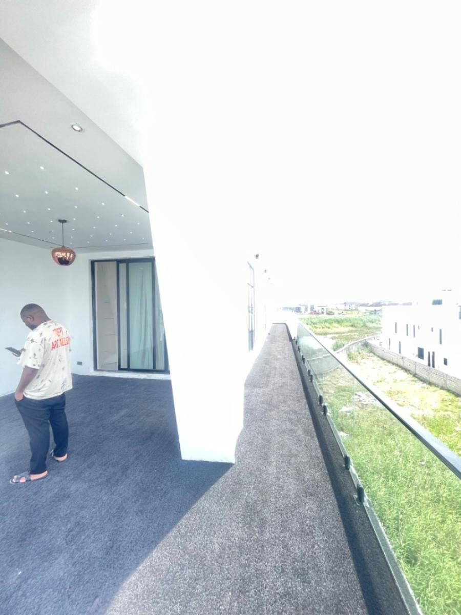 Its Modern Built  Contemporary 6 Bedroom Fully Detached Duplex L, Chevron Drive By Chevron Head Office Lekki Lagos, Lekki, Lagos, Detached Duplex for Sale