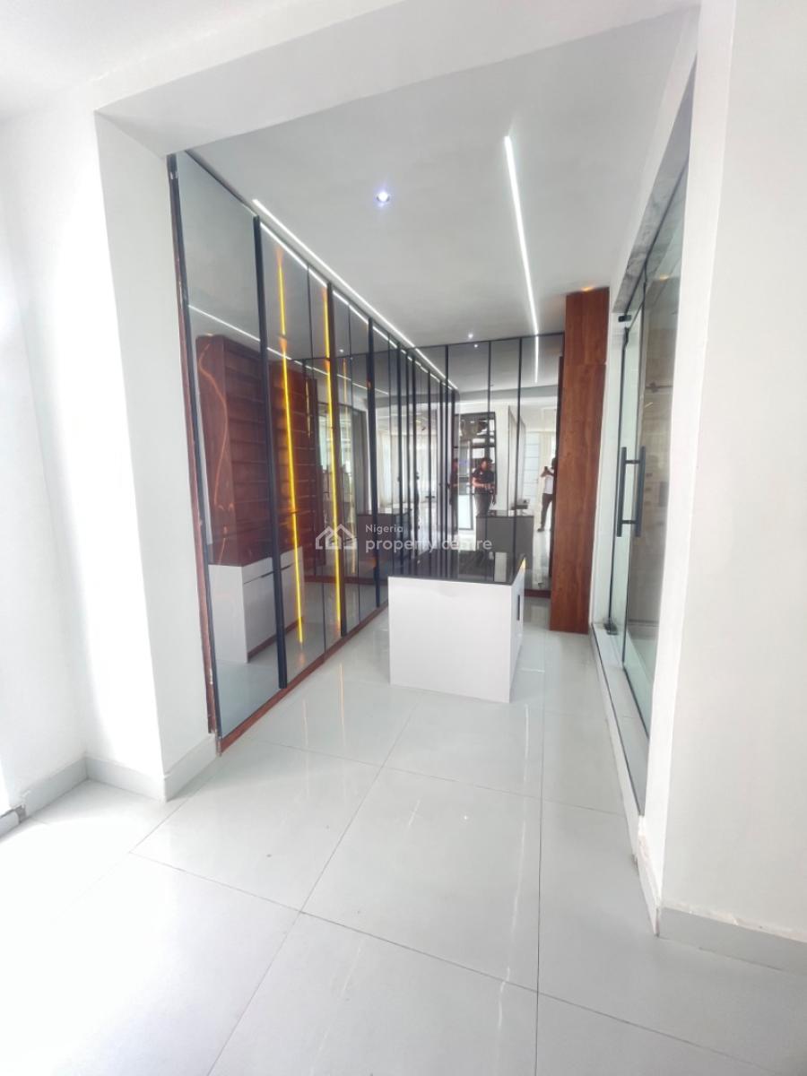 Its Modern Built  Contemporary 6 Bedroom Fully Detached Duplex L, Chevron Drive By Chevron Head Office Lekki Lagos, Lekki, Lagos, Detached Duplex for Sale