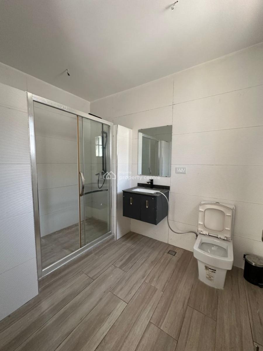 Well-finished Spacious 4-bedroom Serviced Semi-detached House, Banana Island, Ikoyi, Lagos, Semi-detached Duplex for Rent