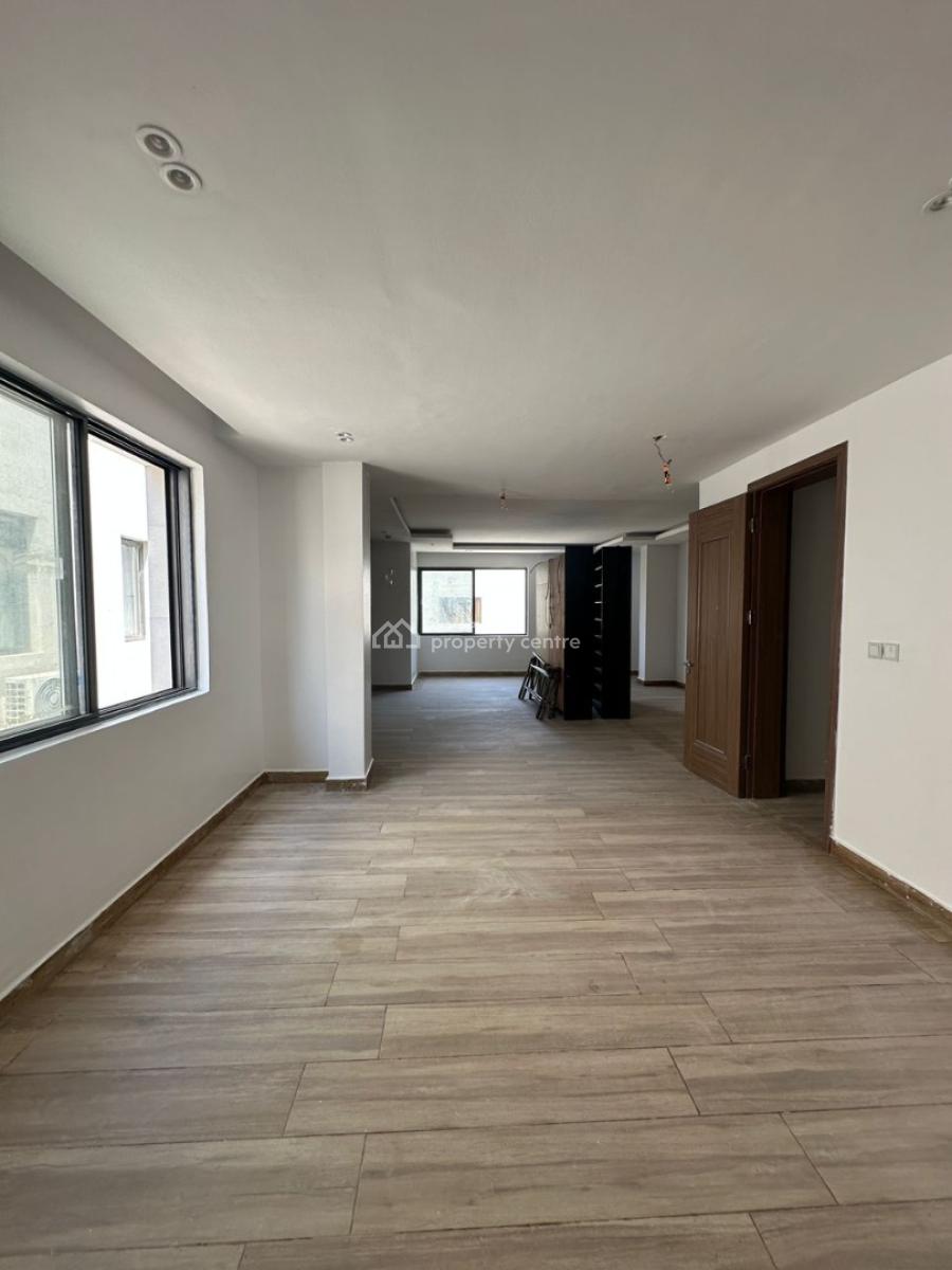 Well-finished Spacious 4-bedroom Serviced Semi-detached House, Banana Island, Ikoyi, Lagos, Semi-detached Duplex for Rent