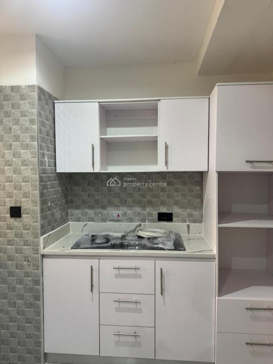 Standard Apartment Available, Ikoyi, Lagos, Flat / Apartment for Rent