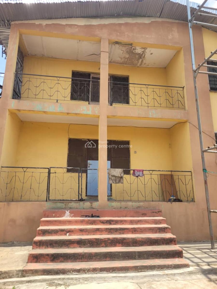 Commercial 4 Flat of 3 Bedrm, 4 Flat of 2 Bedrm,2 Units R/p on 1280sqm, Abayomi Area,iwo Road, Agodi Gate, Ibadan North, Oyo, Block of Flats for Sale