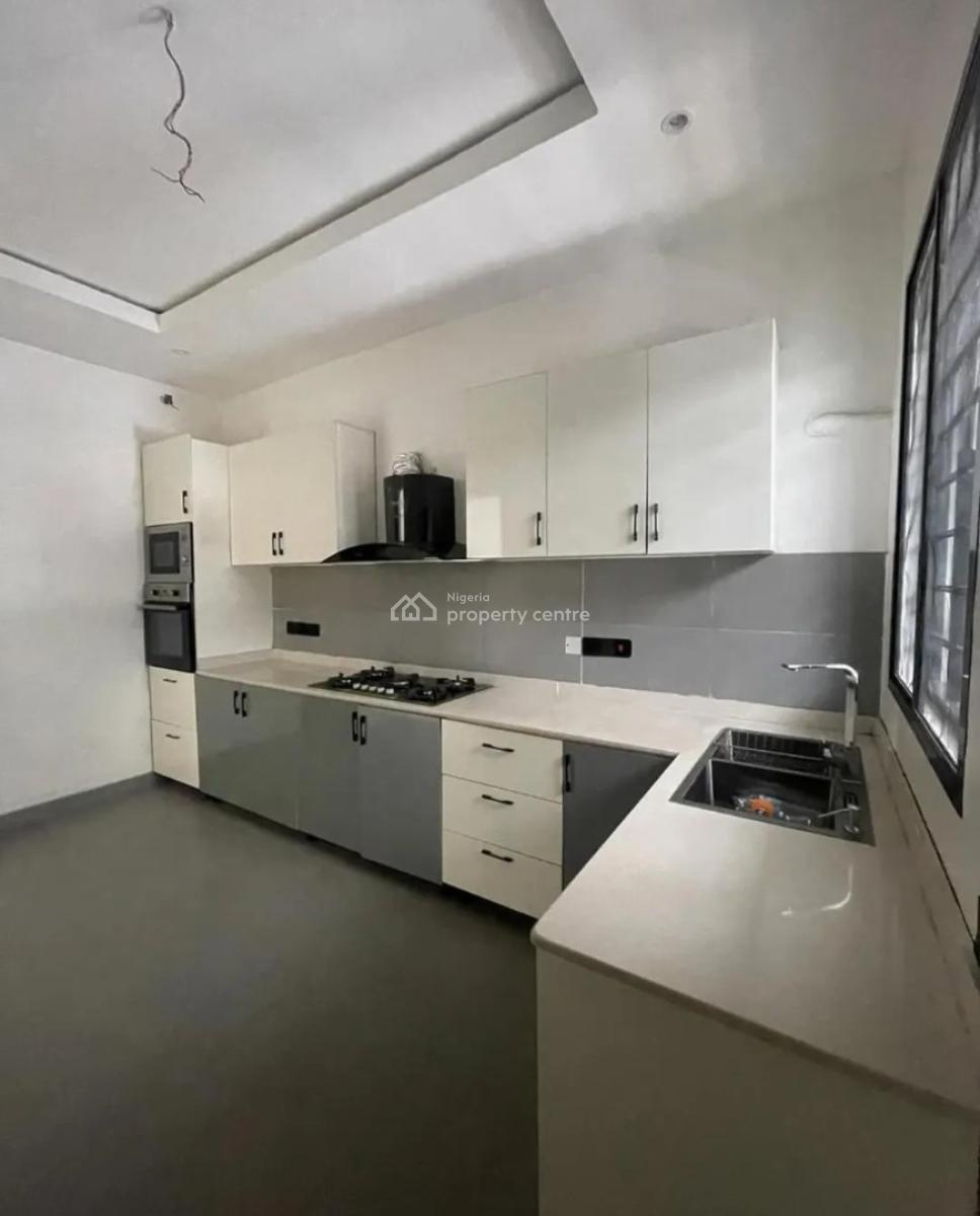 4 Bedroom En-suite Serviced Terraced Duplex with Fitted Kitchen, 1 Roo, Osapa, Lekki, Lagos, Terraced Duplex for Rent
