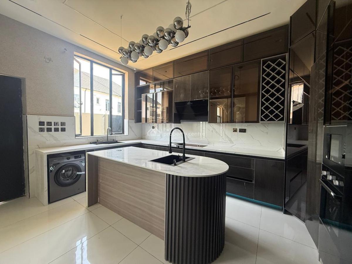 5 Bedroom Fully Detached Duplex, Lekki Phase 2, Lekki, Lagos, Detached Duplex for Sale