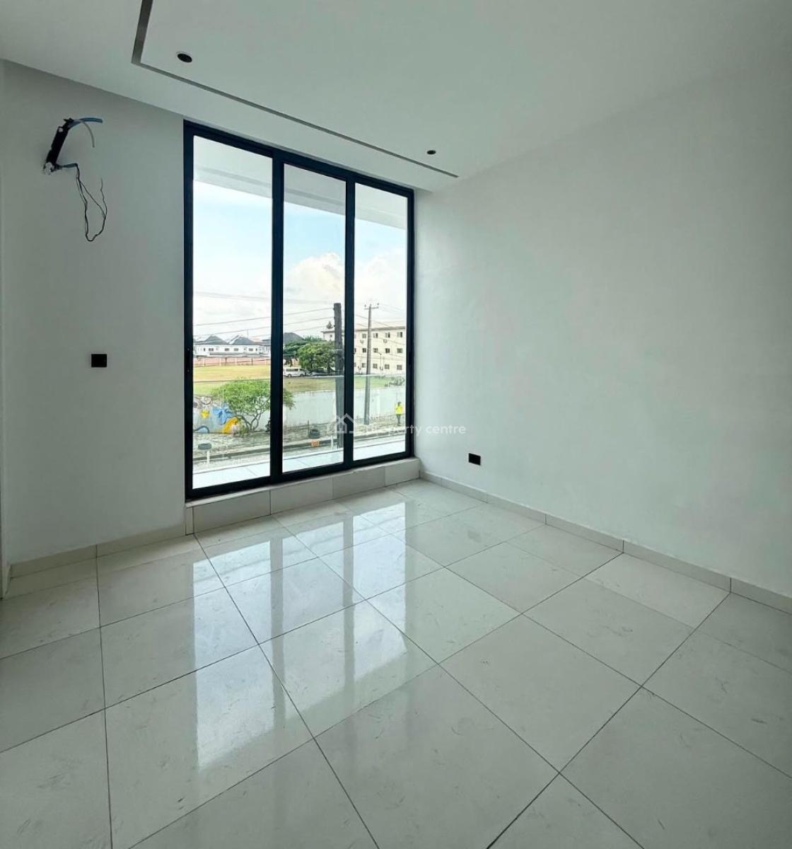 Fully Serviced 2 Bedroom Apartment, Oniru, Victoria Island (vi), Lagos, Block of Flats for Sale