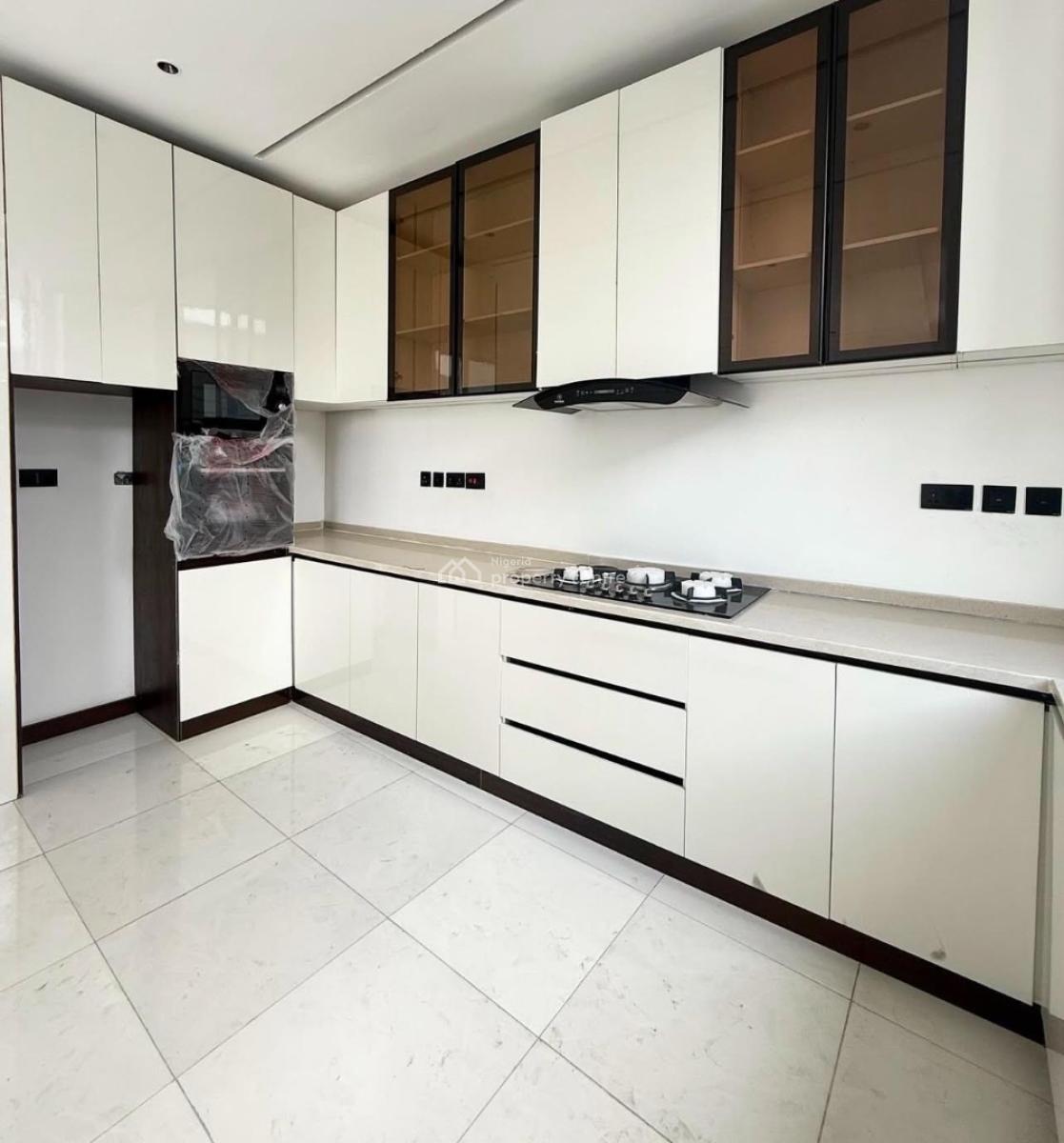 Fully Serviced 2 Bedroom Apartment, Oniru, Victoria Island (vi), Lagos, Block of Flats for Sale