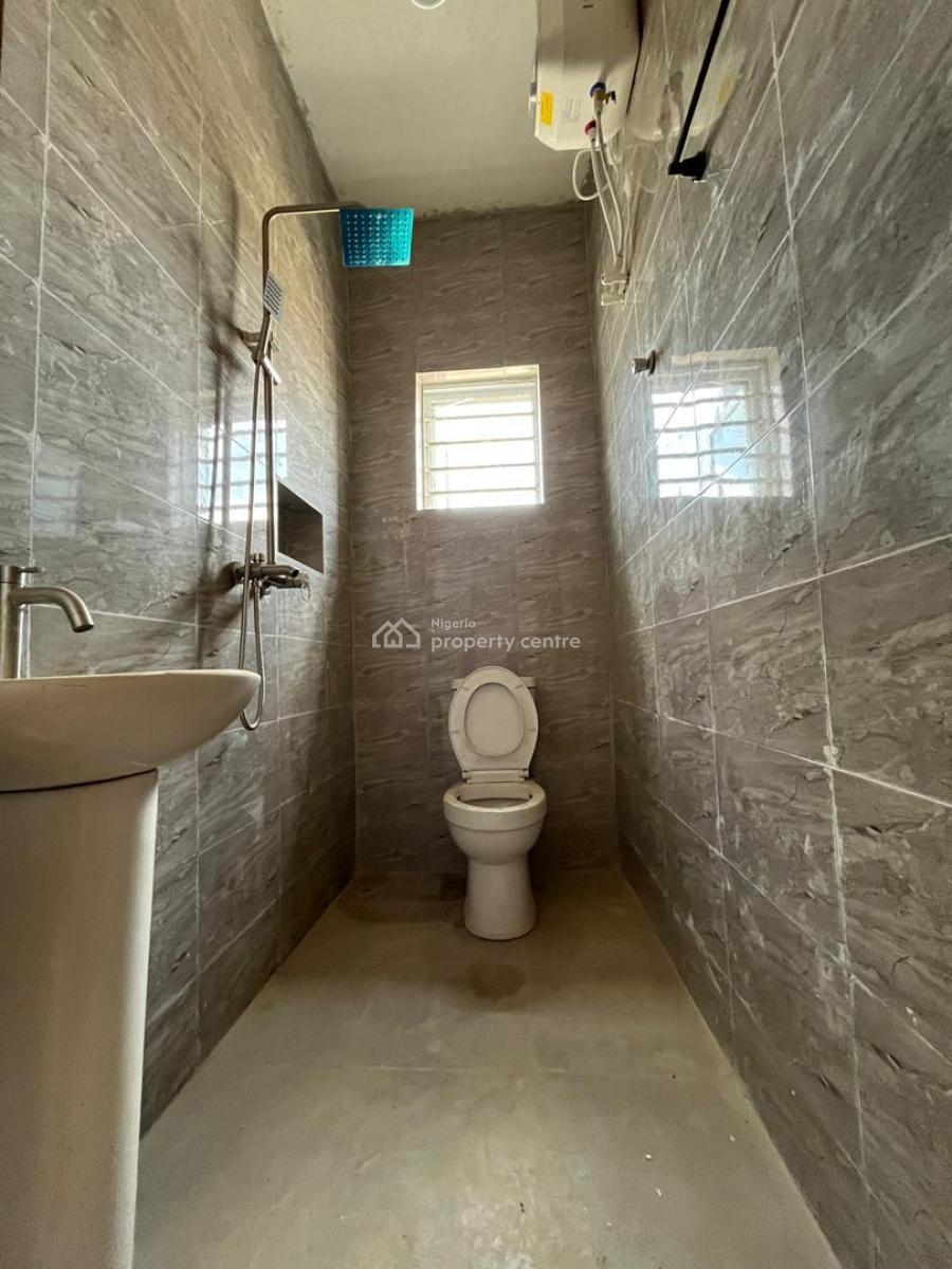 Exclusive 2 Bedroom Apartment in a Gated Neighborhood., Gbagada, Lagos, Flat / Apartment for Sale