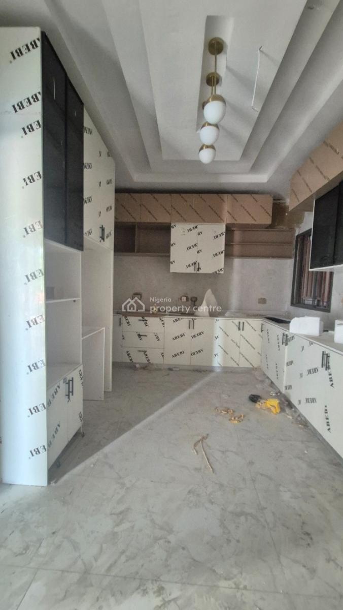 Direct & Well Finished & Luxury 4 Bedroom Flat with Rm Bq in Gra Ikeja, Off Sobo Arobiodun Street Gra Ikeja, Ikeja Gra, Ikeja, Lagos, Flat / Apartment for Sale