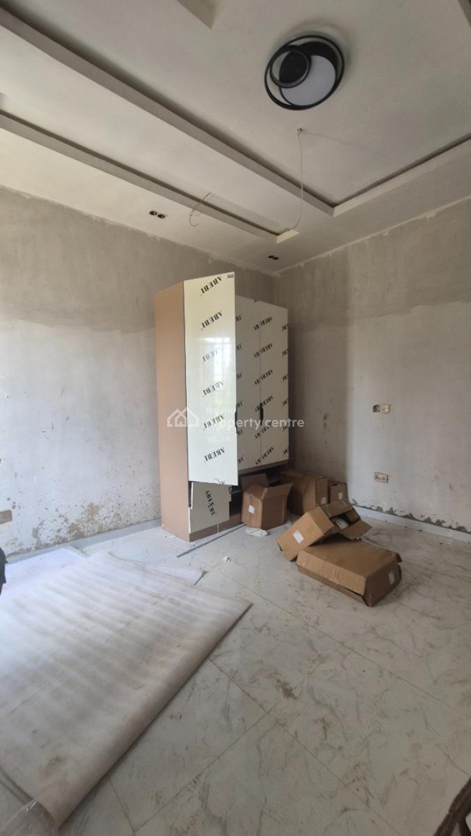 Direct & Well Finished & Luxury 4 Bedroom Flat with Rm Bq in Gra Ikeja, Off Sobo Arobiodun Street Gra Ikeja, Ikeja Gra, Ikeja, Lagos, Flat / Apartment for Sale