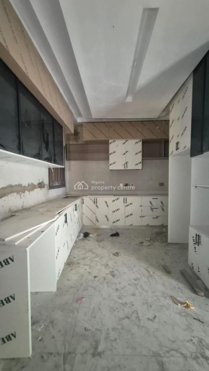 Direct & Well Finished & Luxury 4 Bedroom Flat with Rm Bq in Gra Ikeja, Off Sobo Arobiodun Street Gra Ikeja, Ikeja Gra, Ikeja, Lagos, Flat / Apartment for Sale