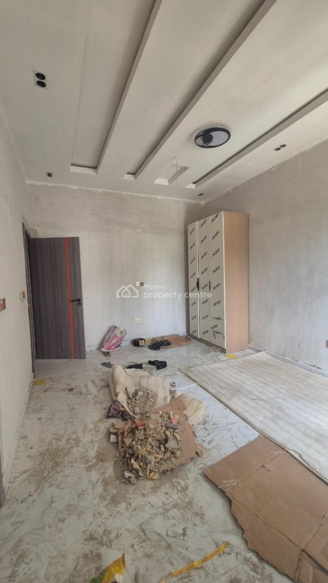 Direct & Well Finished & Luxury 4 Bedroom Flat with Rm Bq in Gra Ikeja, Off Sobo Arobiodun Street Gra Ikeja, Ikeja Gra, Ikeja, Lagos, Flat / Apartment for Sale