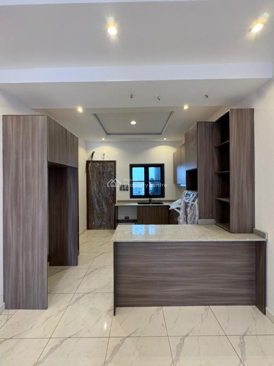 Luxury Spacious 3 Bedroom Apartment with Bq, Balcony and Parking Space, Jakande, Lekki, Lagos, Flat / Apartment for Sale