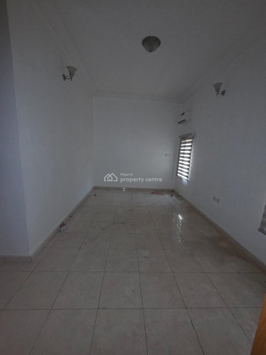 a Lovely  5 Bedroom Detached Duplex with 2 Rooms Bq, Lekki Phase 1, Lekki, Lagos, Detached Duplex for Rent