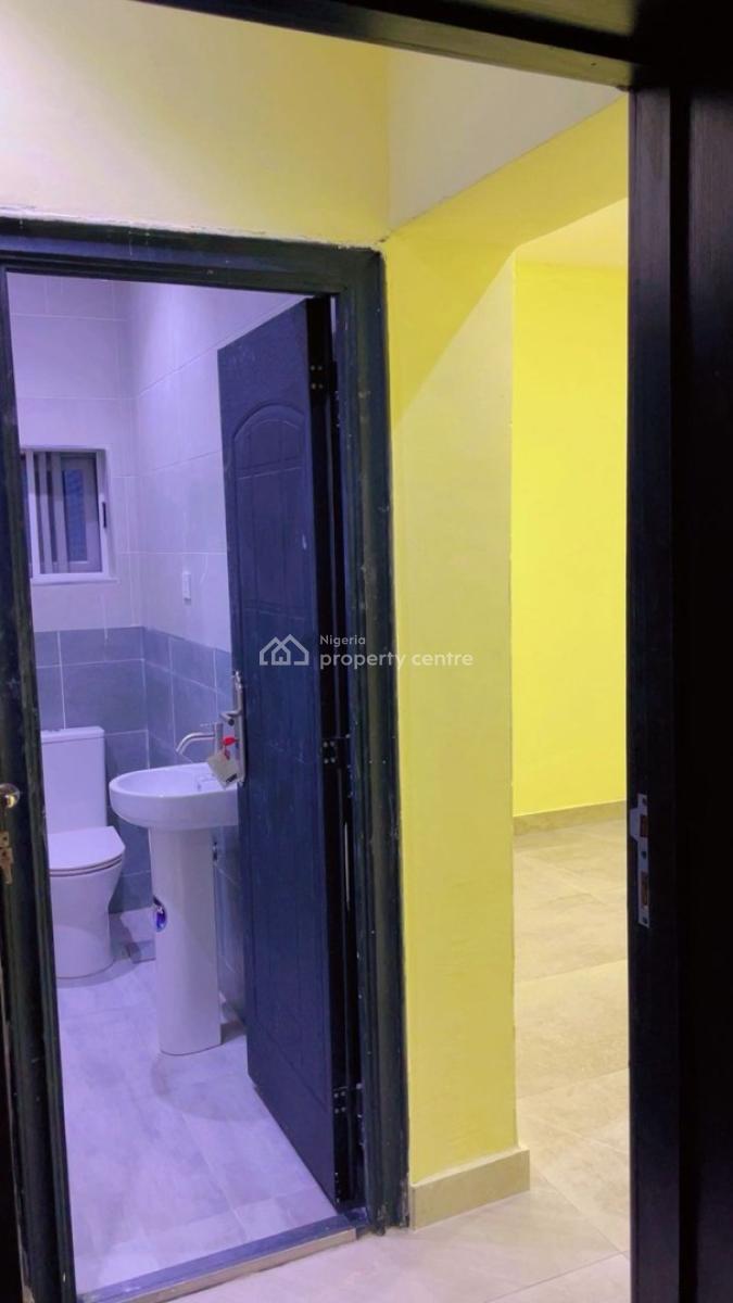 Brand Newly Built Luxury Serviced 7units of 3bedrooms Apartment, Gated Estate Remlek,badore, Ajah, Lagos, Flat / Apartment for Rent