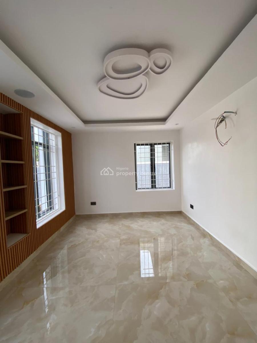 Enormous 5bedroom Duplex with a Pool,cinema, Bq Within a Serene Estate, Lekki Phase 1, Lekki, Lagos, Detached Duplex for Sale