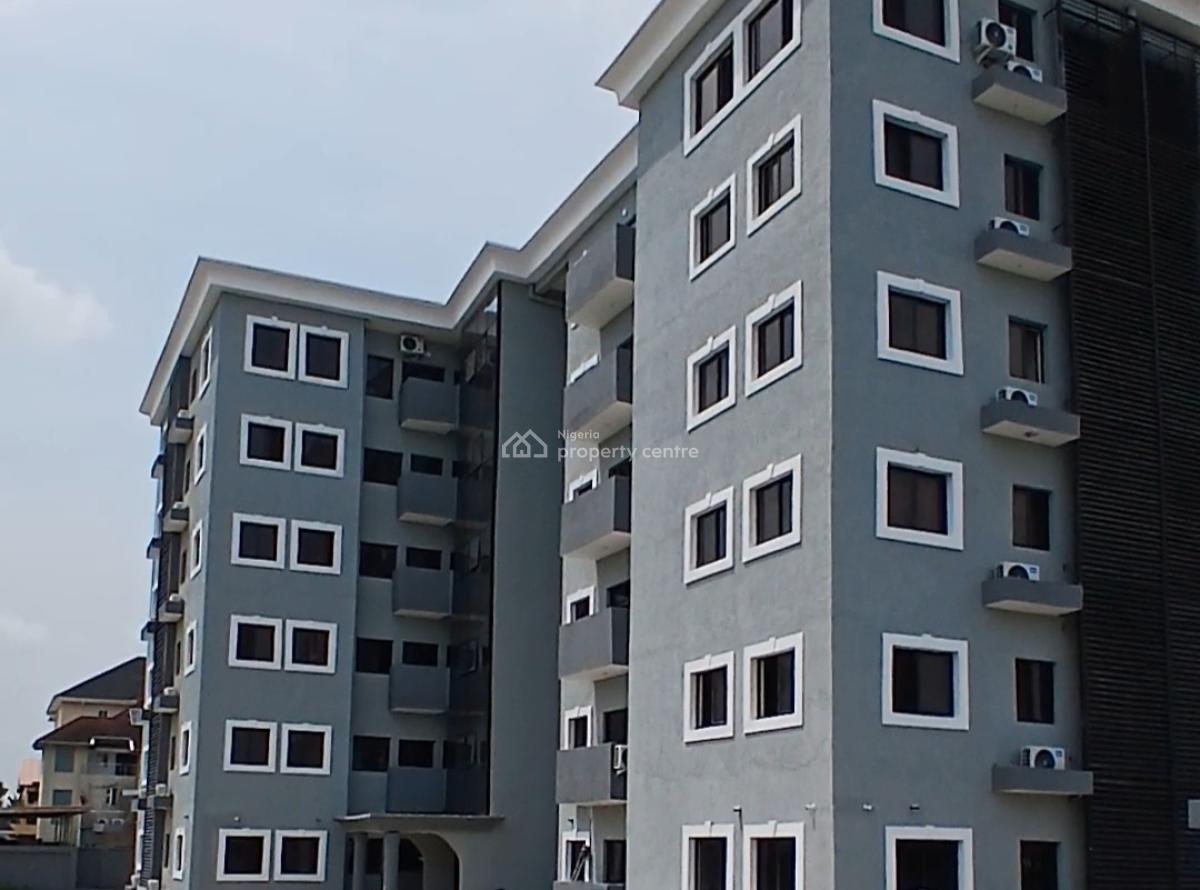 24/7 Power Supply 3 Bedroom En-suite Flat with an Enclosed Fitted Kitc, Lekki Phase 1, Lekki, Lagos, Flat / Apartment for Rent