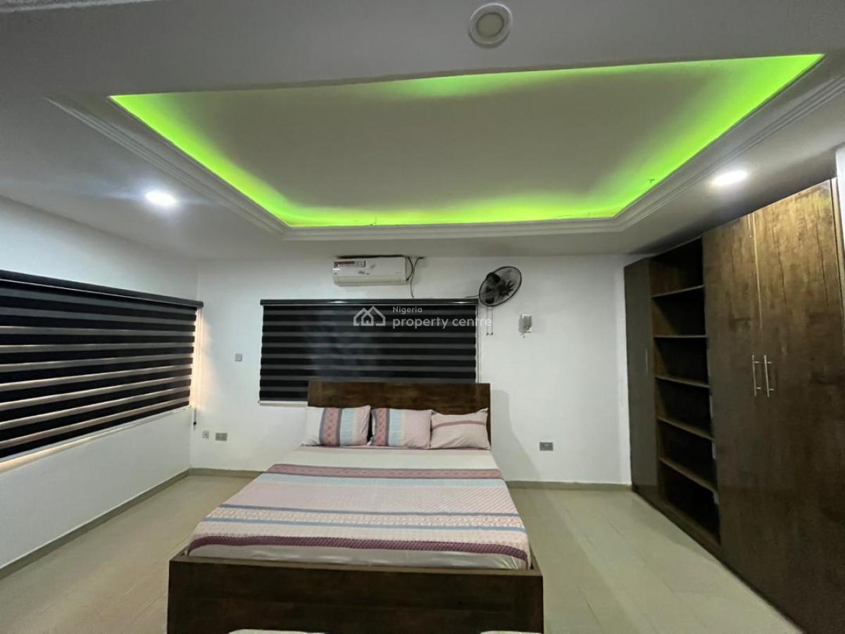 Luxury Furnished and Serviced Room and Parlour, House 54, 21 Road Off 2nd Avenue, Gwarinpa, Abuja, Mini Flat (room and Parlour) for Rent