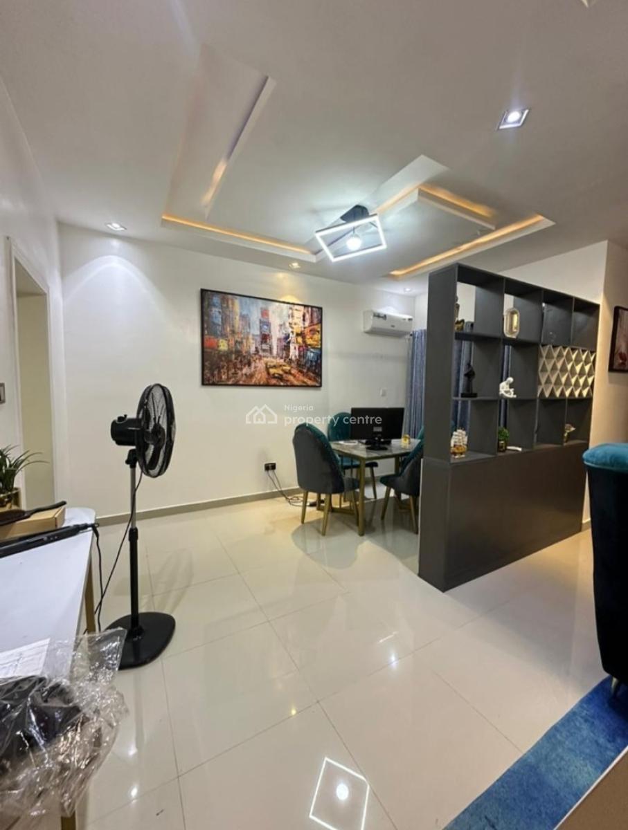Furnished and Fully Fitted and Serviced with 24/7 Power Supply 2 Bedro, Ikate Elegushi, Lekki, Lagos, Flat / Apartment for Rent