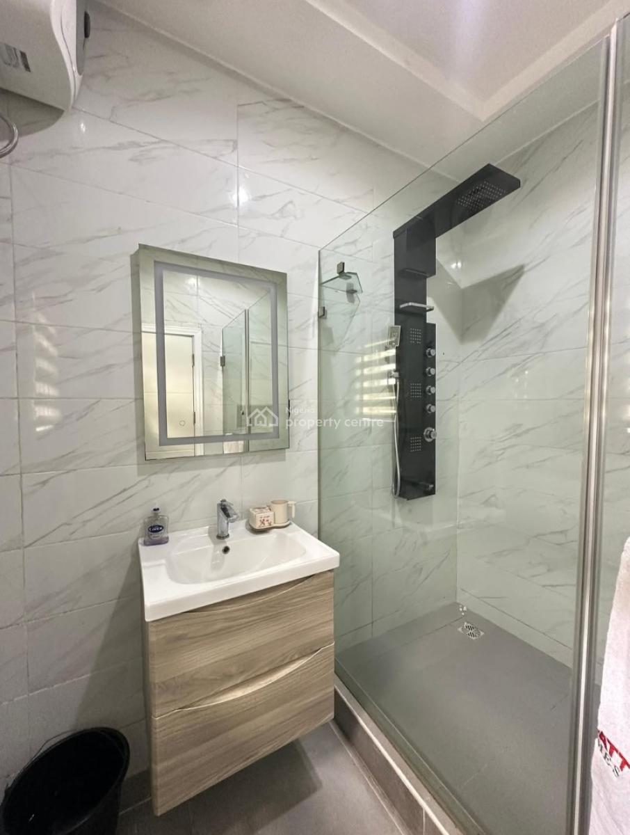 Furnished and Fully Fitted and Serviced with 24/7 Power Supply 2 Bedro, Ikate Elegushi, Lekki, Lagos, Flat / Apartment for Rent